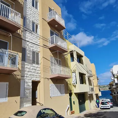 Seaside Serenity 8 - Few Mins Walk To The By Quicktrips Lejlighed