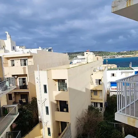 Daire Seaside Serenity 8 - Few Mins Walk To The By Quicktrips Mellieħa