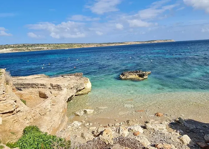 Seaside Serenity 8 - Few Mins Walk To The By Quicktrips *