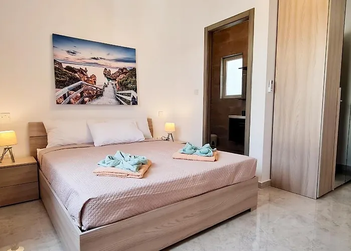 Appartement Seaside Serenity 8 - Few Mins Walk To The By Quicktrips *